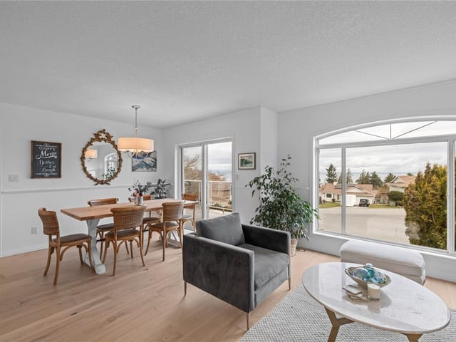 House for sale in Nanaimo, 5367 Catalina Dr, 1026497 | Realtylink.org