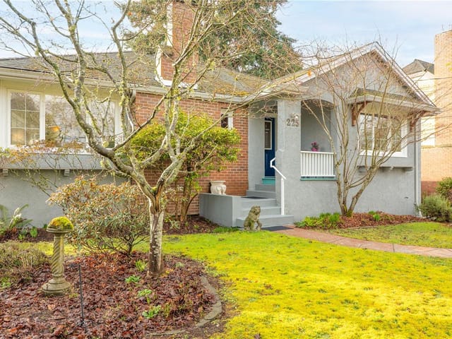 House for sale in Nanaimo, 225 Stewart Ave, 1026502 | Realtylink.org