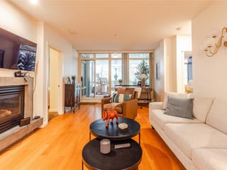 Apartment for sale in Nanaimo, CY04 38 Front St, 1026746 | Realtylink.org