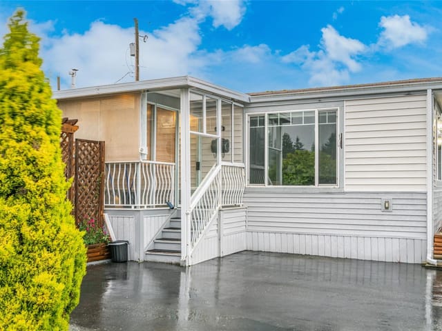 Manufactured Home for sale in Nanaimo, 64 6325 Metral Dr, 1026811 | Realtylink.org