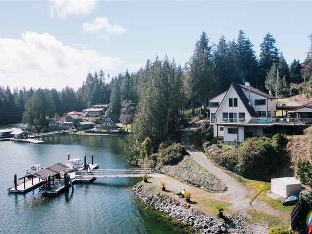 House for sale in Bamfield, 390 Bamfield Inlet, 1026836 | Realtylink.org