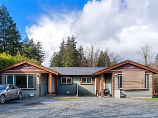 Duplex for sale in Nanaimo, 1140 Beaufort Dr, 1026849 | Realtylink.org