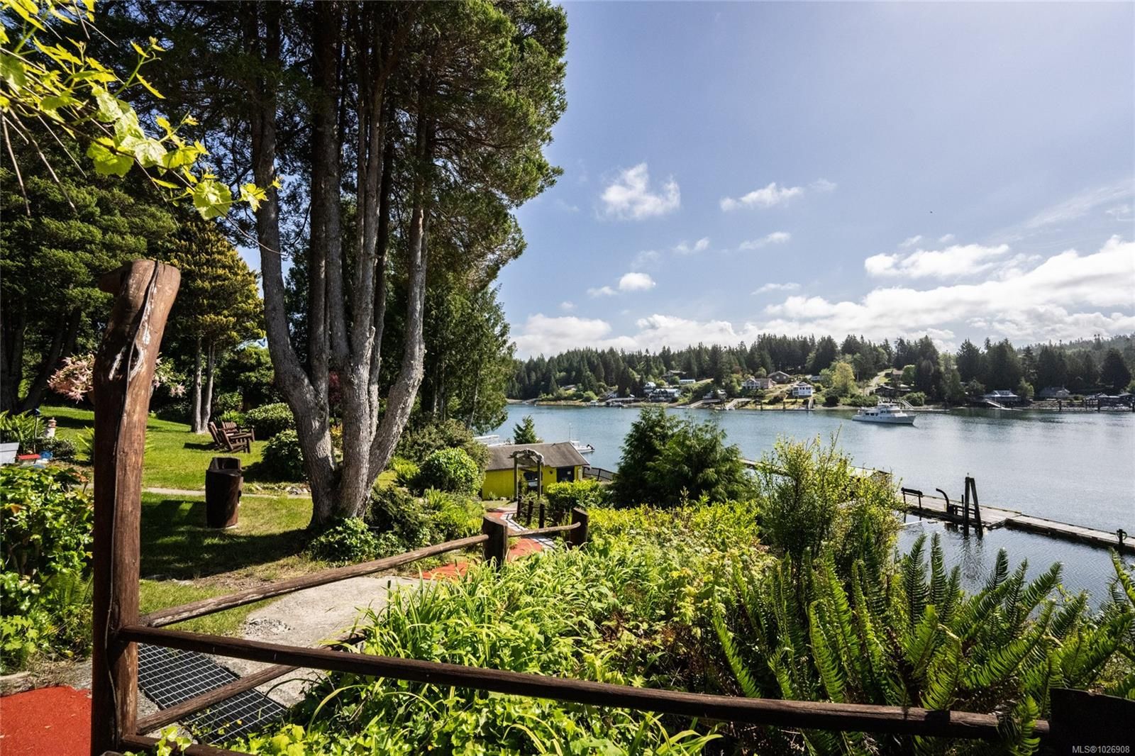 House for sale in Bamfield, 380 Cape Beale Trl, 1026908 | Realtylink.org