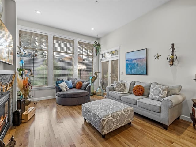 Townhouse for sale in Nanaimo, 103 4921 Coral Way, 1026931 | Realtylink.org