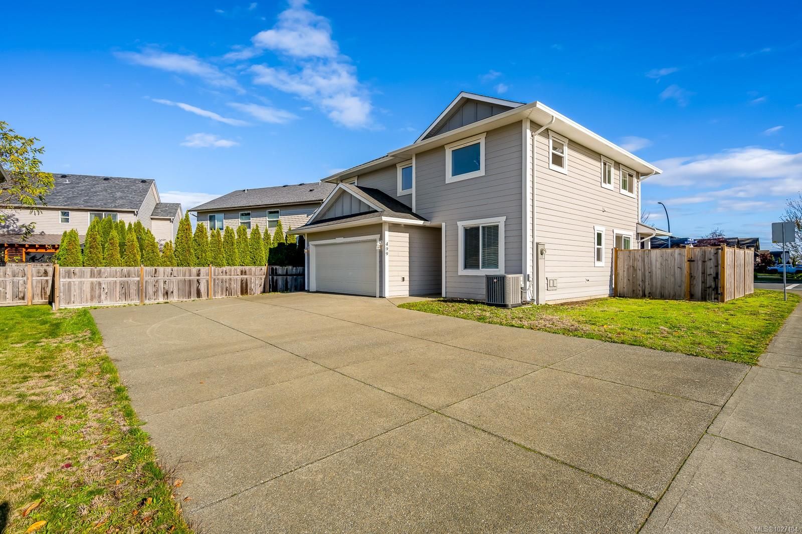 House for sale in Comox, 499 Torrence Rd, 1027104 | Realtylink.org