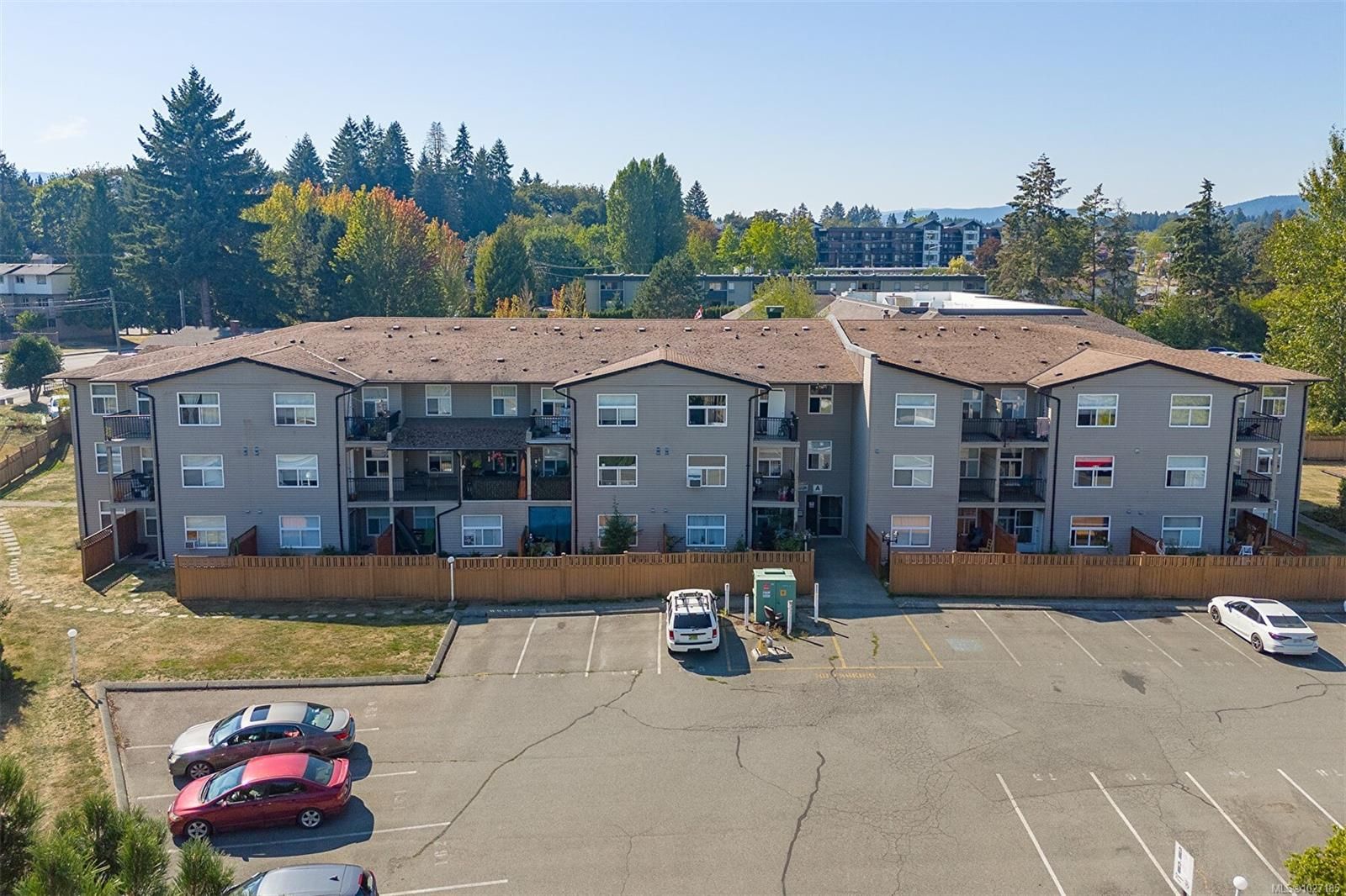 Apartment for sale in Duncan, 101 3215 Cowichan Lake Rd, 1027185 | Realtylink.org