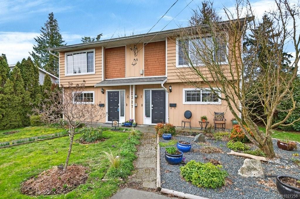 Duplex for sale in Courtenay, 2327 Willemar Ave, 1027258 | Realtylink.org