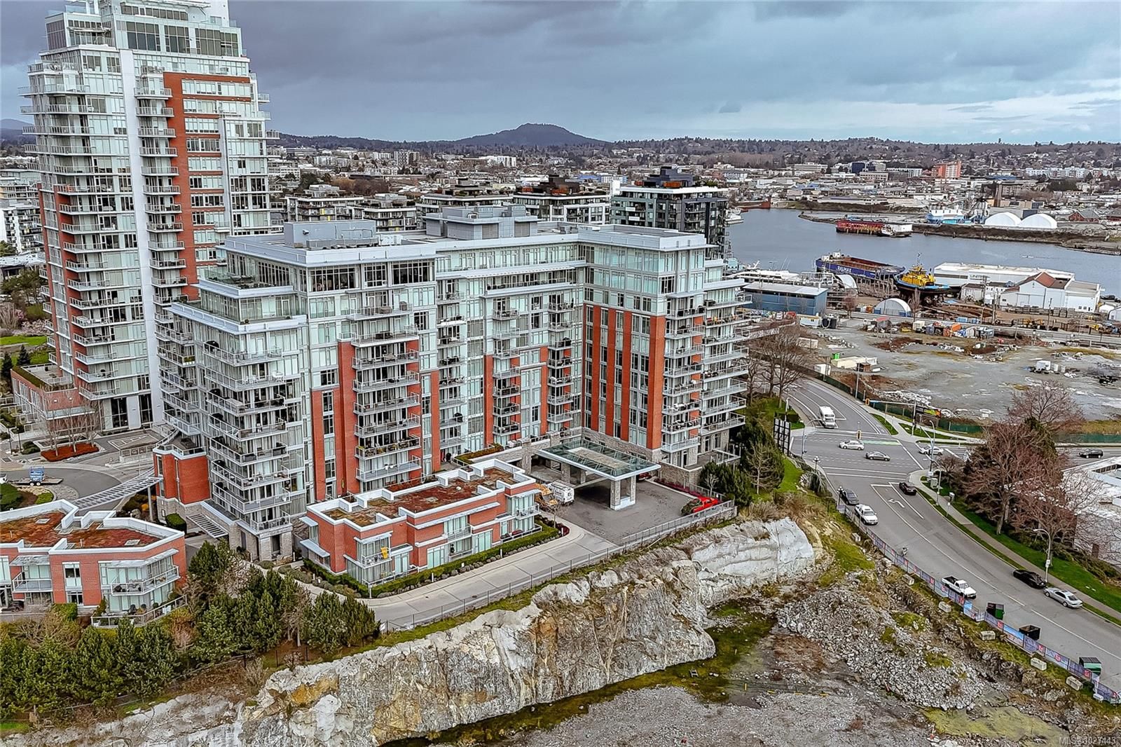 Apartment for sale in Victoria, 606 100 Saghalie Rd, 1027443 | Realtylink.org