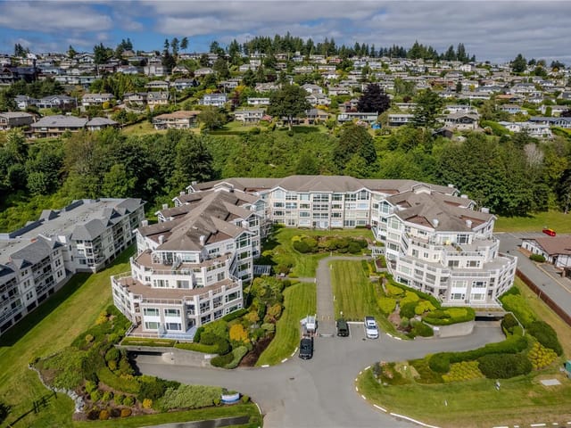 Apartment for sale in Campbell River, 105 350 Island S Hwy, 1027524 | Realtylink.org