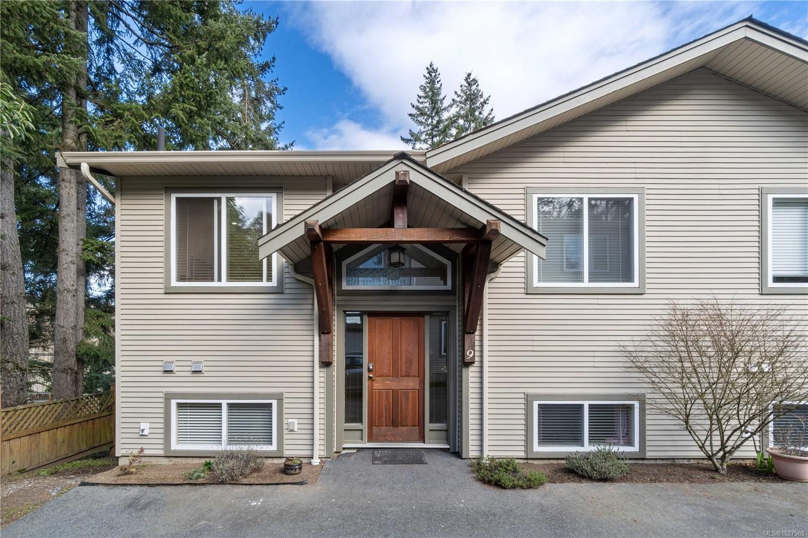 Townhouse for sale in Ladysmith, 9 1129b 2nd Ave, 1027565 | Realtylink.org