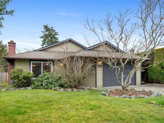 House for sale in Saanich, 772 Mapleton Pl, 1027634 | Realtylink.org