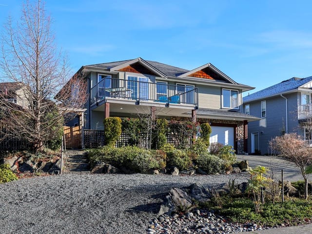 House for sale in Comox, 2471 Avro Arrow Dr, 1027733 | Realtylink.org