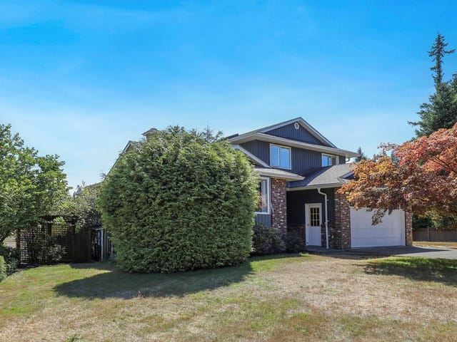 House for sale in Comox, 2099 Idiens Way, 1027775 | Realtylink.org