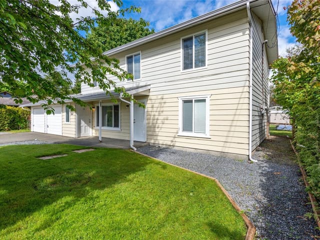Duplex for sale in Campbell River, 164 Crawford Rd, 1027807 | Realtylink.org