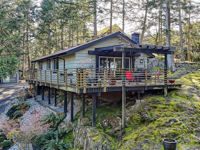 House for sale in Nanoose Bay, 1650 Claudet Rd, 1027904 | Realtylink.org