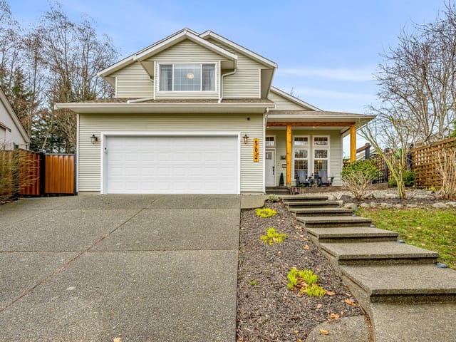 House for sale in Comox, 502 Deerwood Pl, 1027909 | Realtylink.org