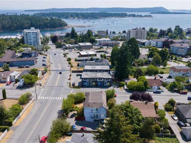 Multi-family for sale in Nanaimo, 1 - 5 525 Townsite Rd, 1027947 | Realtylink.org