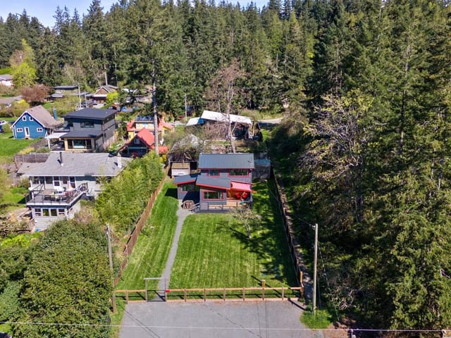 House for sale in Comox, 1304 Midden Rd, 1027973 | Realtylink.org
