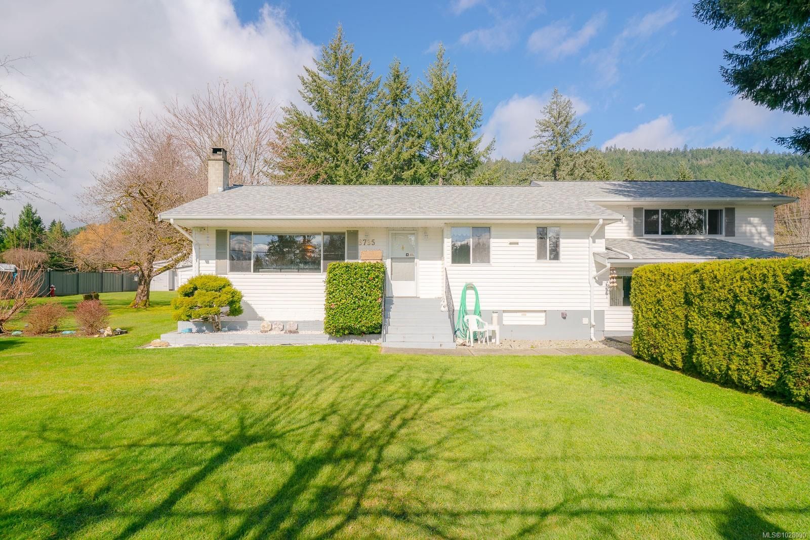 House for sale in Port Alberni, 6785 Cherry Creek Rd, 1028090 | Realtylink.org