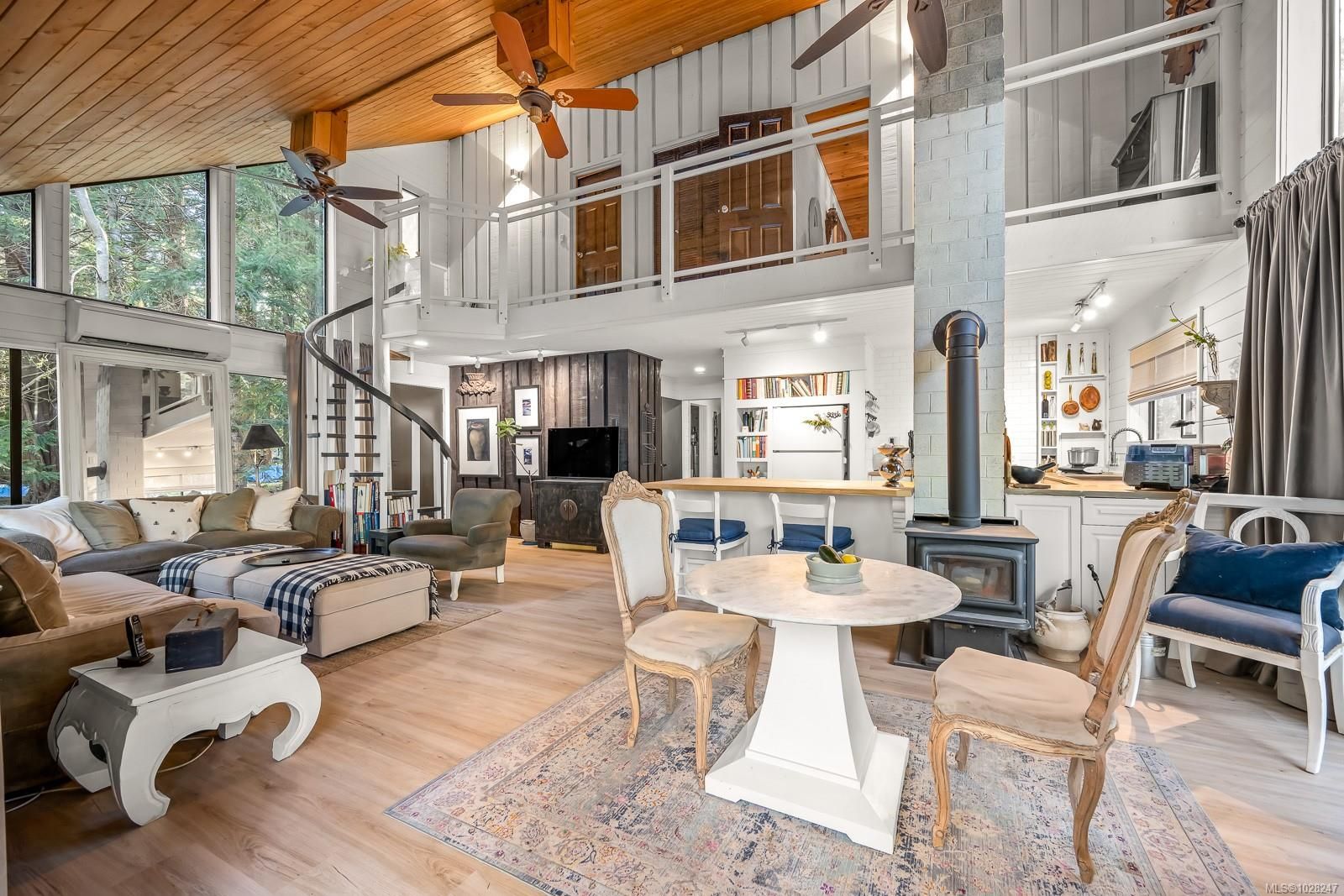 House for sale in Hornby Island, 3480 Brigantine Cres, 1028247 | Realtylink.org