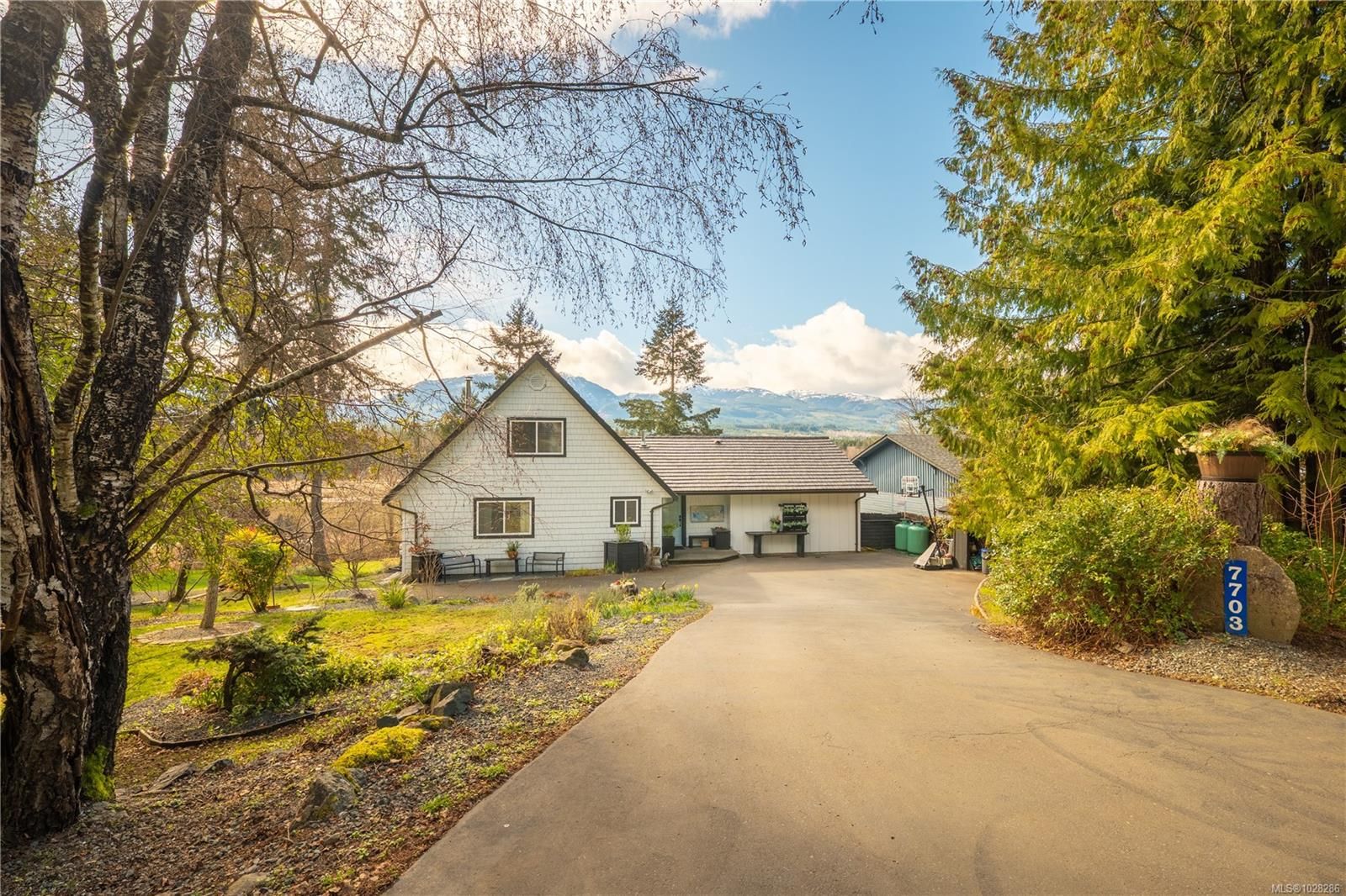 House for sale in Fanny Bay, 7703 Tozer Rd, 1028286 | Realtylink.org