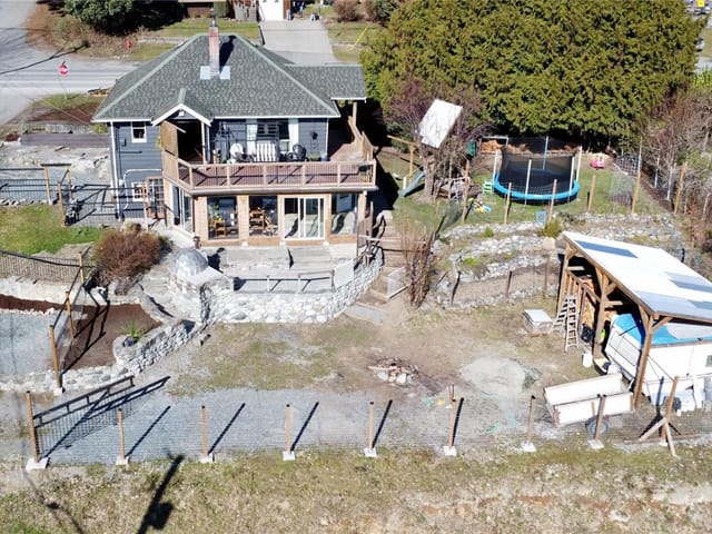 House for sale in Youbou, 10584 Youbou Rd, 1028347 | Realtylink.org