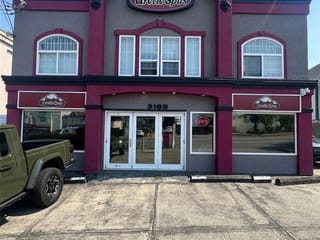 Commercial property for sale in Victoria, 3185 Quadra St, 1028468 | Realtylink.org