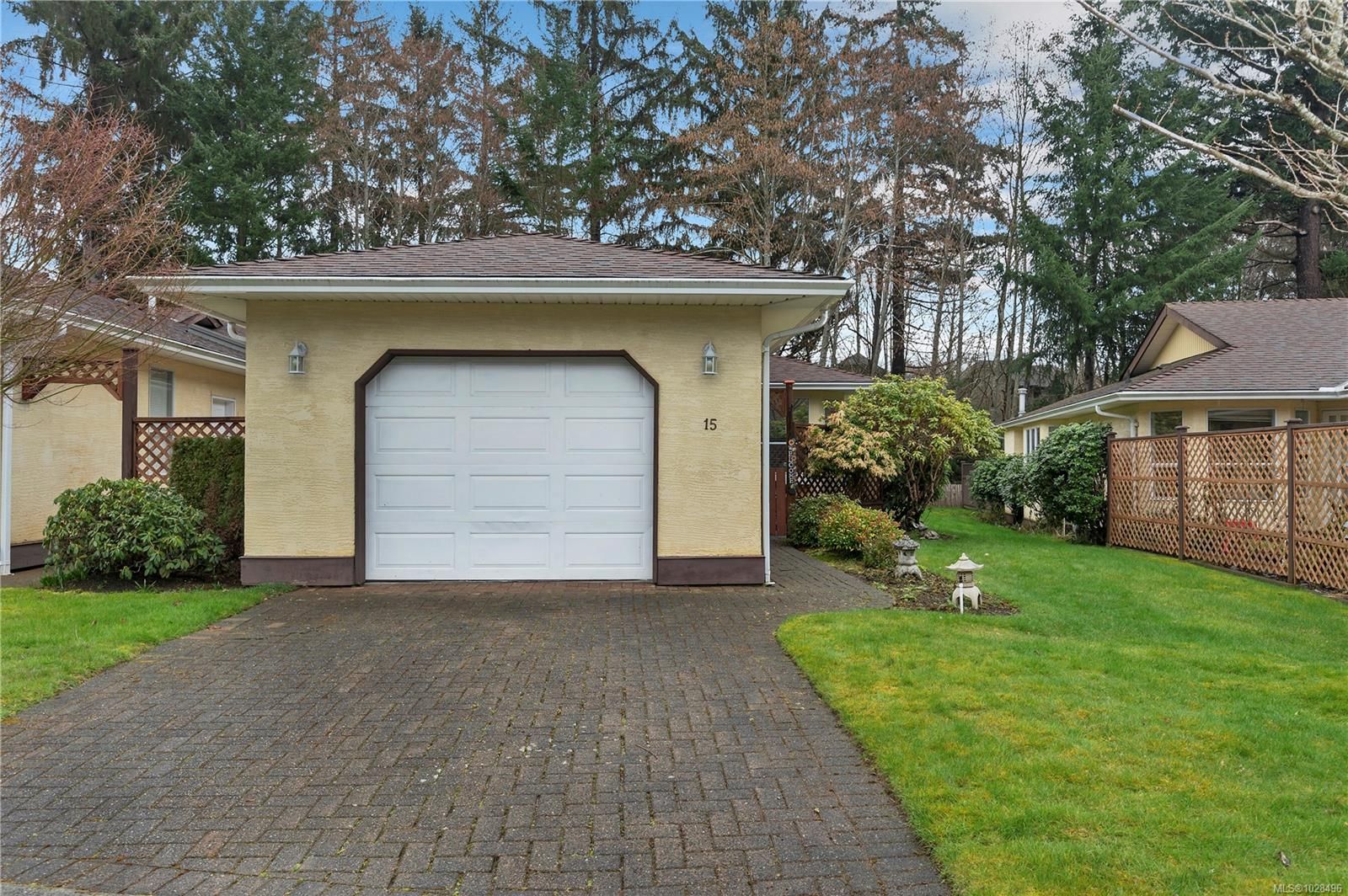 Townhouse for sale in Campbell River, 15 605 Rockland Rd, 1028496 | Realtylink.org