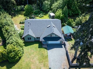 House for sale in Fanny Bay, 7478 Yake Rd, 1028635 | Realtylink.org
