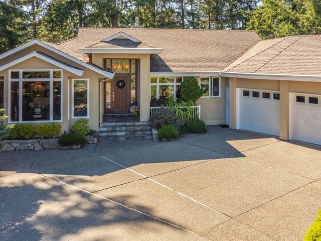 House for sale in Nanoose Bay, 3720 Dolphin Dr, 1028647 | Realtylink.org