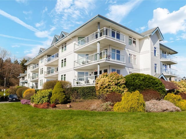 Apartment for sale in Campbell River, 224 390 Island S Hwy, 1028705 | Realtylink.org