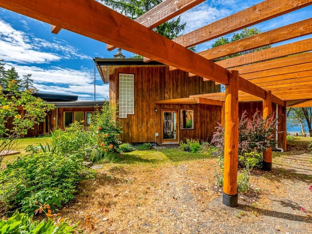 House for sale in Denman Island, 6161 Lacon Rd, 1028915 | Realtylink.org
