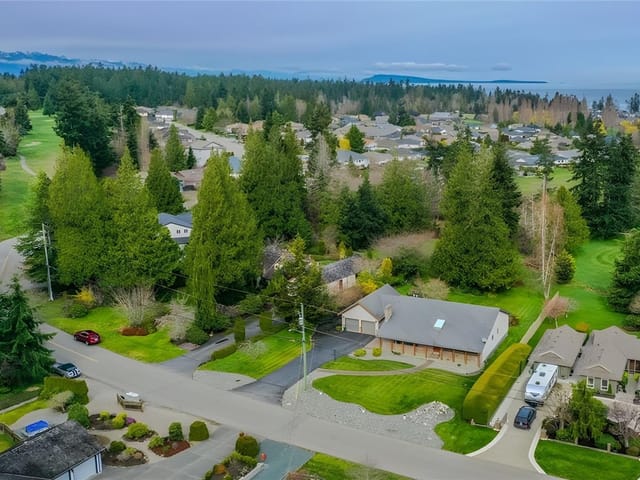 House for sale in Qualicum Beach, 1023 Harlequin Rd, 1029089 | Realtylink.org