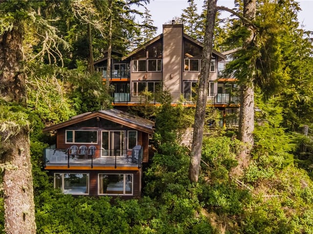 Commercial property for sale in Ucluelet, 330 Reef Point Rd, 1029255 | Realtylink.org