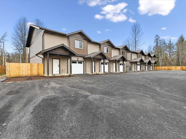 Townhouse for sale in Port Alberni, 106 5535 Woodland E Cres, 1029373 | Realtylink.org