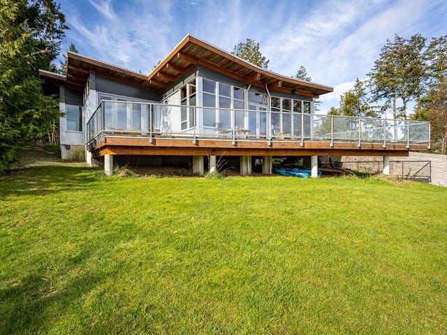 House for sale in Denman Island, 3870 East Rd, 1029419 | Realtylink.org