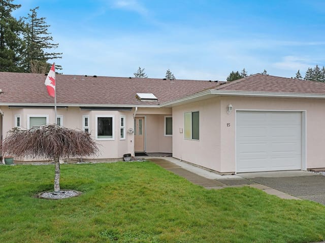 Townhouse for sale in Comox, 15 2030 Robb Ave, 1029433 | Realtylink.org