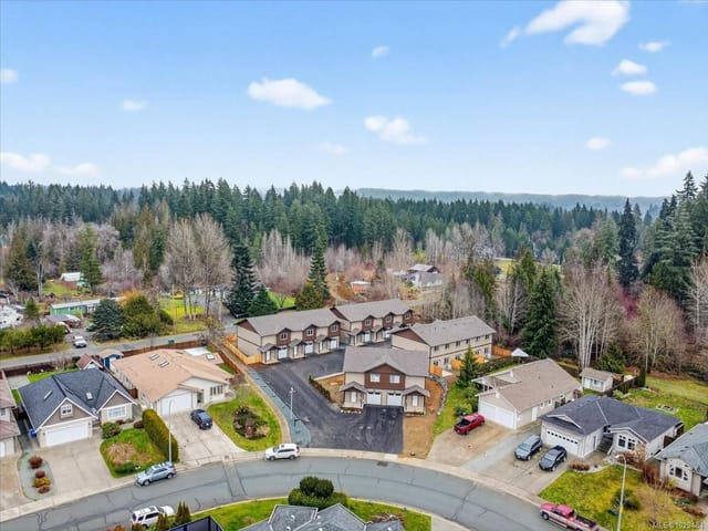 Townhouse for sale in Port Alberni, 107 5535 Woodland E Cres, 1029484 | Realtylink.org