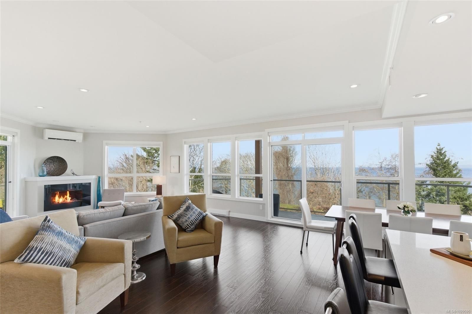 Apartment for sale in Qualicum Beach, 204 439 College Rd, 1029595 | Realtylink.org