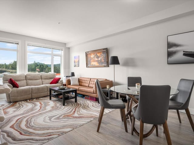 Apartment for sale in Nanaimo, 405 6540 Metral Dr, 1029597 | Realtylink.org