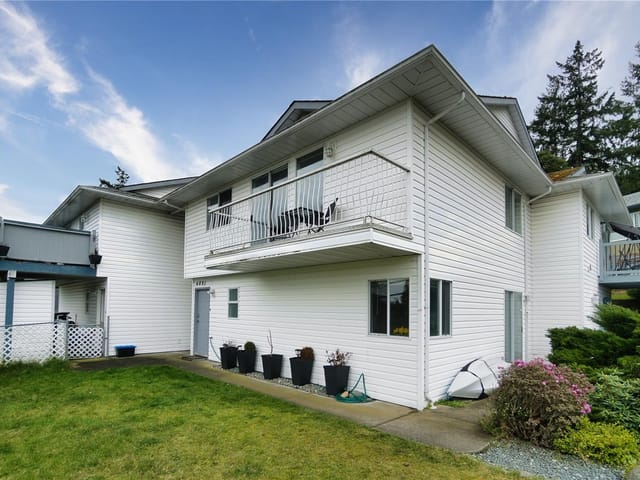 1/2 Duplex for sale in Nanaimo, 1 4801 Hammond Bay Rd, 1029674 | Realtylink.org