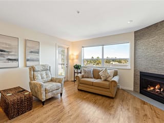 Apartment for sale in Nanaimo, 211 1633 Dufferin Cres, 1029931 | Realtylink.org