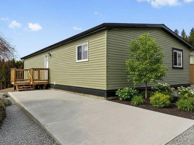 Manufactured Home for sale in Campbell River, 72 1160 Shellbourne Blvd, 1029990 | Realtylink.org