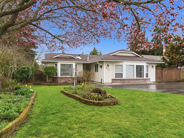 House for sale in Parksville, 652 Ermineskin Ave, 1030124 | Realtylink.org