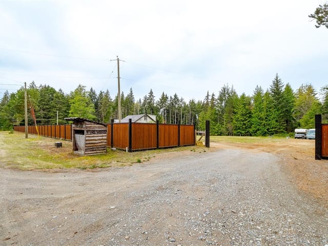 House for sale in Qualicum Beach, 285 Polegate Rd, 1030180 | Realtylink.org