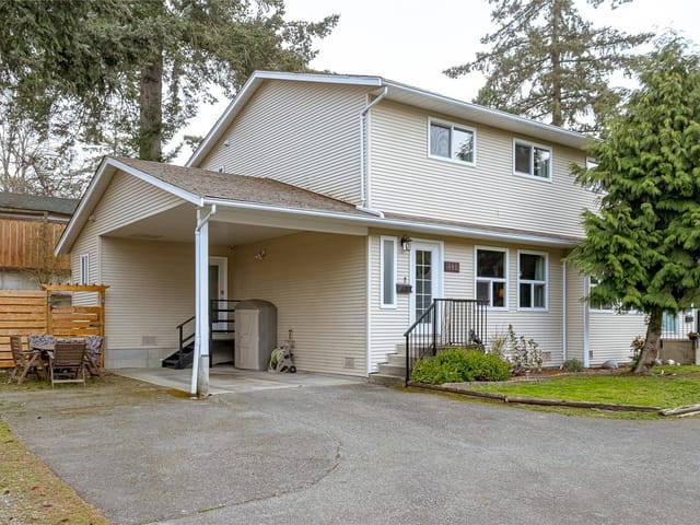 1/2 Duplex for sale in Nanaimo, 2330 Whitney Rd, 1030324 | Realtylink.org