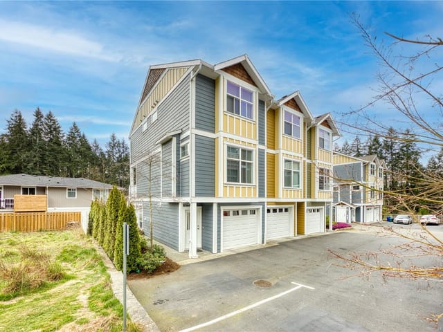 Townhouse for sale in Nanaimo, 135 6057 Doumont Rd, 1030343 | Realtylink.org