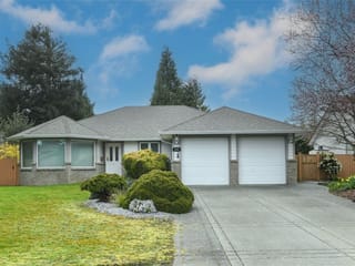 House for sale in Comox, 555 Haida St, 1030378 | Realtylink.org