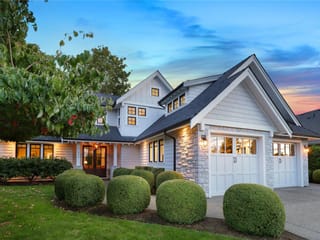 House for sale in Qualicum Beach, 992 Bluffs Dr, 1030380 | Realtylink.org