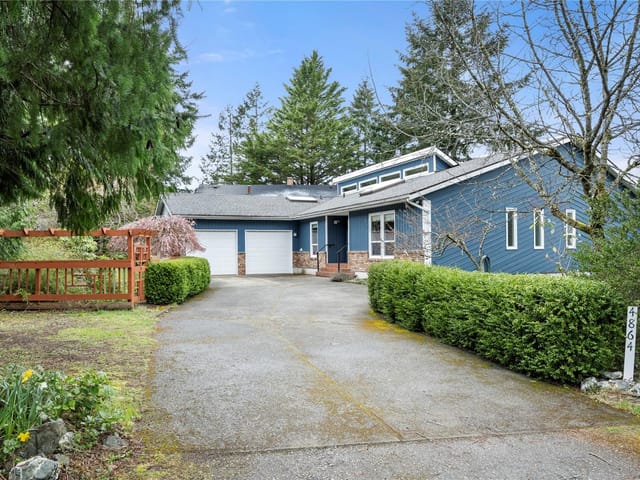 House for sale in Nanaimo, 4864 Black Bear Rdg, 1030774 | Realtylink.org